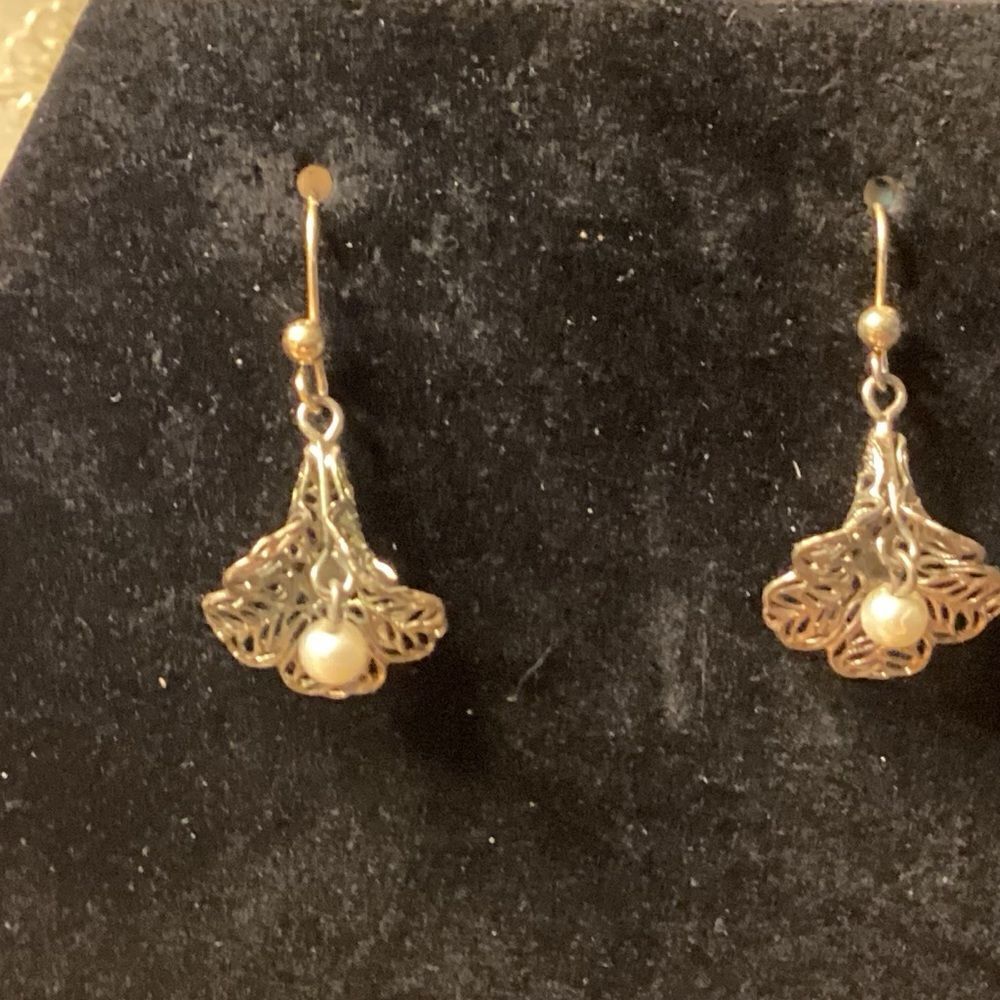 Calla Lilly Bronze Tone Faux Pearl Earrings